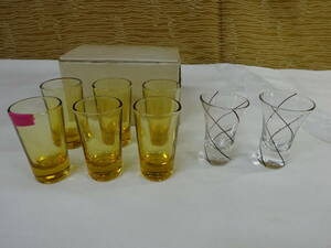 【ガラス製 ミニグラス 8個まとめて】昭和レトロ ショットグラス 2種類 飴色 冷酒 酒器 ガラス 食器【A6-3③】0611