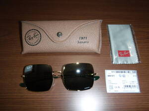 中古　サングラス　ＲＡＹ－ＢＡＮ　レイバン　偏光サングラス　１９７１Ｓｑｕａｒａ　グリーン