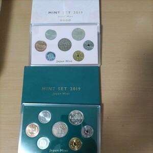 【新紙幣】ミントセット 貨幣セット 造幣局 MINT JAPANコレクション　貴重品令和元年と平成31年　1円硬貨10円硬貨100円硬化2019年セット