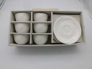 8866■■　　新品！Noritake(ノリタケ）ENSEMBLE WHITE（コーヒー・紅茶）兼用(カップ＆ソーサー）6客セット（日本製）■■