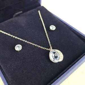 ◆極美品◆スワロフスキー SWAROVSKI Gloria Light Sapphire Set セット 箱つき ネックレス ピアス 993484