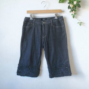 ピンクハウス PINKHOUSE ハーフ パンツ クロップド パンツ 黒 デニム 裾 フリル