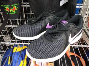 NIKE ナイキ ウォーキングシューズ 24.5cm ブラック系 SS-380113