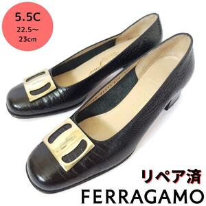 良品フェラガモ【Ferragamo】ヴァラプレート リザード型押し パンプス黒