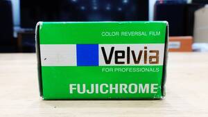 フジフィルム Velvia ベルビア100(35ミリサイズ）RVP135 ISO50 FUJIFILM 