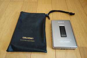 ★★★　SONY ソニー　WALKMAN　WM-607　美品（動作未確認）★★★