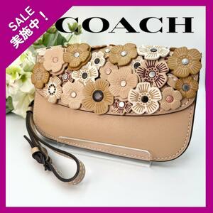 【極美品】 COACH グラブタン ティー ローズ 花柄 クラッチバッグ