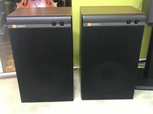 JBL 4312XP ペア　JBLの本気がうかがえます