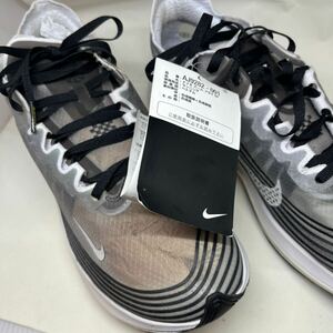 NIKE ZOOMFLY SP 新品未使用箱付27センチ ランニングシューズ