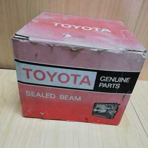 TOYOTA　純正　シールドビーム　ユニット　SEALED BEAM　角型　ヘッドライト　旧車【未使用】