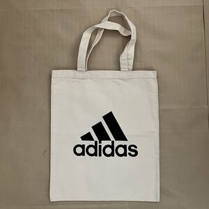 新品　adidas ロゴ トートバック A4収納可　アディダス