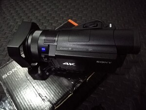 SONY HANDYCAM FDR-AX100 ハンディカム 4K Carl Zeiss 中古　美品