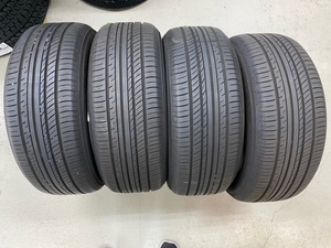 ヨコハマタイヤ　アドバンdB　V552　【215/55R17】【４本セット】エスティマ　レクサスHS　カムリ　クラウン　オデッセイ　ヴェゼル