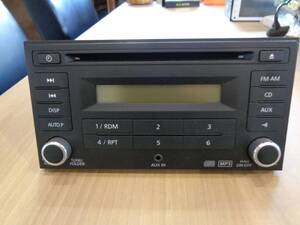 ニッサン　純正　ＣＤプレーヤー　ＨＳ－Ｃ５４８２Ｂ　中古品