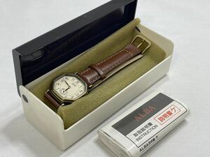 腕時計品 SEIKO セイコーアルバ V803-5010 / ビンテージ/ 男と女/ クォーツ/ スモセコ/ 箱根付き/ 日本製