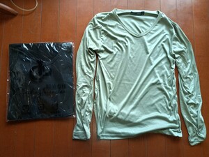 Chaoliughuanai & CHASE 秋服　長袖Tシャツ 新品　2枚　グリーン/開封 黒/未開封