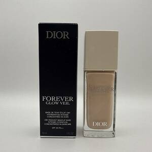 ディオールスキン フォーエヴァー グロウ ヴェール　Dior FOREVER GLOW VEIL　メイクアップ　ベース　化粧下地　