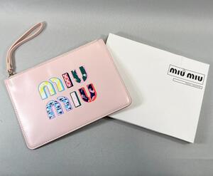 miup8 新品未使用本物 MIUMIU ミュウミュウ　ノベルティポーチ