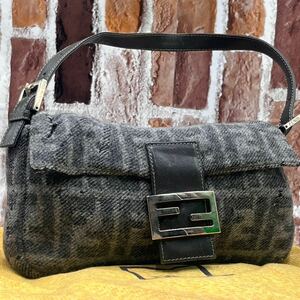 『最高級 タグ付き』FENDI フェンディ マンマバケット カシミヤ ハンドバッグ FFロゴ ショルダー 保存袋付き レザー ダークグレー