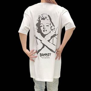 新品 ビッグ バックプリント & 胸ワンポイント BANKSY バンクシー マリリンモンロー コルナ サイン 大きい Tシャツ オーバーサイズ 3XL(4L)