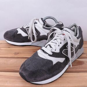 z4249【878】ニューバランス US7.5 25.5cm/灰 グレー 白 ホワイト newbalance メンズ スニーカー 中古