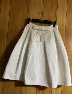 クリスチャン・ディオール　Christian Dior　おりぼんふんわりスカート　40サイズ　ホワイト