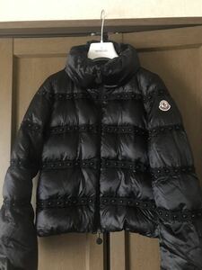 【レア】MONCLER モンクレール 装飾　ダウンジャケット ブラック　ビジュー　ストーン×グログランリボン　高級