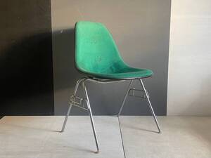 [7661F] 難あり Herman Miller Side shell chair FRP スタッキング ベース イームズ Charles Ray Eames ヴィンテージ サイドシェル ワイド