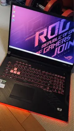 ASUSゲーミングノートROG Strix G17 G712LV-17R2060