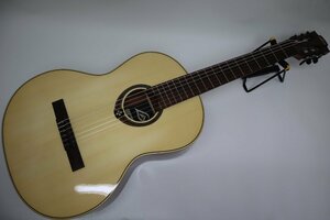 写真の現品販売！ LAG Guitars OC88 クラシックギター