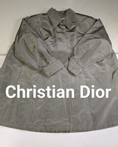 12196　レインコート風　Christian Dior　　ボタン無い箇所有り　サイズ不明　木目調