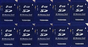 F0335 TOSHIBA SDメモリーカード 2GB【10枚】送料無料・匿名配送・追跡番号あり