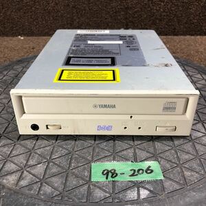 98-206 激安 レトロPC パーツ 内蔵 4倍速書き換え CD-R/RWドライブ YAMAHA ヤマハ CRW4416S SCSI 4x4x16 動作未確認 ジャンク