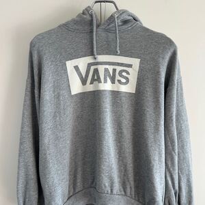 VANS ヴァンズ バンズ プルオーバー パーカー スウェット フーディー フリーサイズ ロゴ プリント 短丈 グレー ストリート 古着