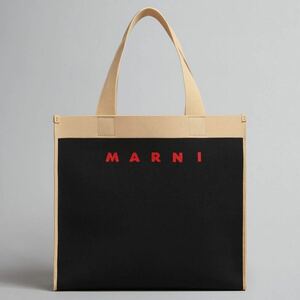 現行 定価15.3万 新品未使用 マルニ MARNI ショッピングバッグ トートバッグ ジャガード ロゴ A4サイズ収納可能 ブラック ベージュ 自立