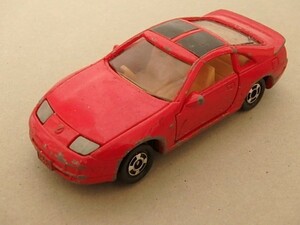 (n000u)トミカ　日産フェアレディZ　赤　NO.15　FAIRLADY　Z　1990　日本製　ミニカー　スポーツカー　自動車　おもちゃ　レア　希少
