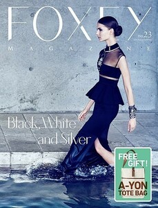 FOXEY MAGAZINE NO.23　A-YON TOTE BAG　キーストラップ付きA4トートバッグ フォクシー　エーヨン・トートバッグ