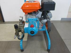 中古品 kubota クボタ エンジン式 高圧洗浄機 4.3PS SDW120-AN