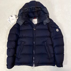 着用2回　MONCLER MONTGENEVRE 羊毛　ダウンジャケット　紺色 モンクレール モンジュネーブル　 ネイビー　ウール　メンズ　Sサイズ相当