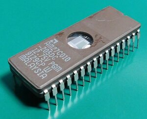 AMD AM27C010-205DC (EPROM) [管理:SA281]