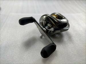 卷麥【日本製】シマノ 05 メタニウムXT 右 SHIMANO Metanium XT ベイトリール 検 アンタレス アルデバラン スコーピオン 01898 0604F