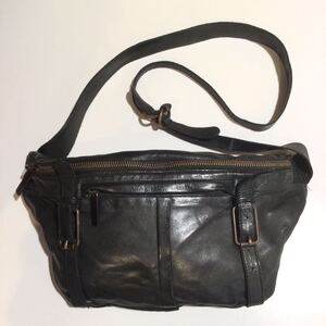 PATRICK STEPHAN パトリックステファン west bag ウエストバッグ BLACK ブラック 668340