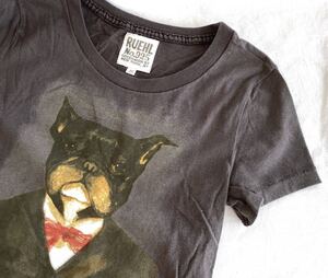 RUEHL ルール Tシャツ XS グレー 犬 蝶ネクタイ スーツ イラスト プリント やわらかい ロゴ刺繍 フィット 半袖 フレンチブルドック E677