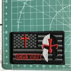 【Z348】ミリタリー パッチ ワッペン 星条旗 DEUS VULT ベルクロ