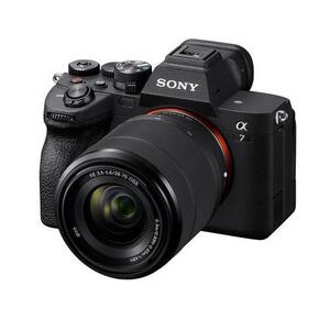 【新品未開封】【送料無料】【即日発送】SONY α7 IV ILCE-7M4K ズームレンズキット