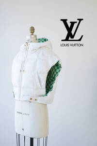 2022AW LOUIS VUITTON ルイヴィトン モノグラム ダウンベスト size 38 RW222W E54 FNOW30 0117