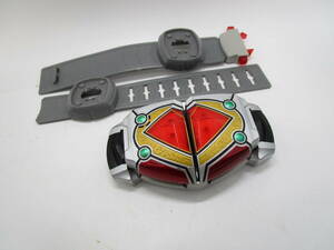 仮面ライダーブレイド DX変身ベルト カリスラウザー　現状品（MM210