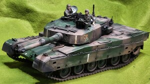 タミヤ 1/35 陸上自衛隊90式戦車 完成品 北海道第7師団第71戦車連隊第1中隊仕様 フィギュア2体付き