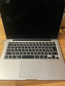 Apple MacBook AIR ジャンク扱い　充電器無　起動不良　a1425 2012年