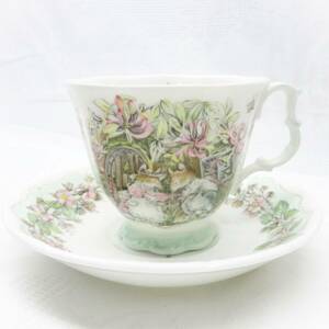 W45 Royal Doulton ブランブリーヘッジ SUMMER ティーカップ&ソーサー